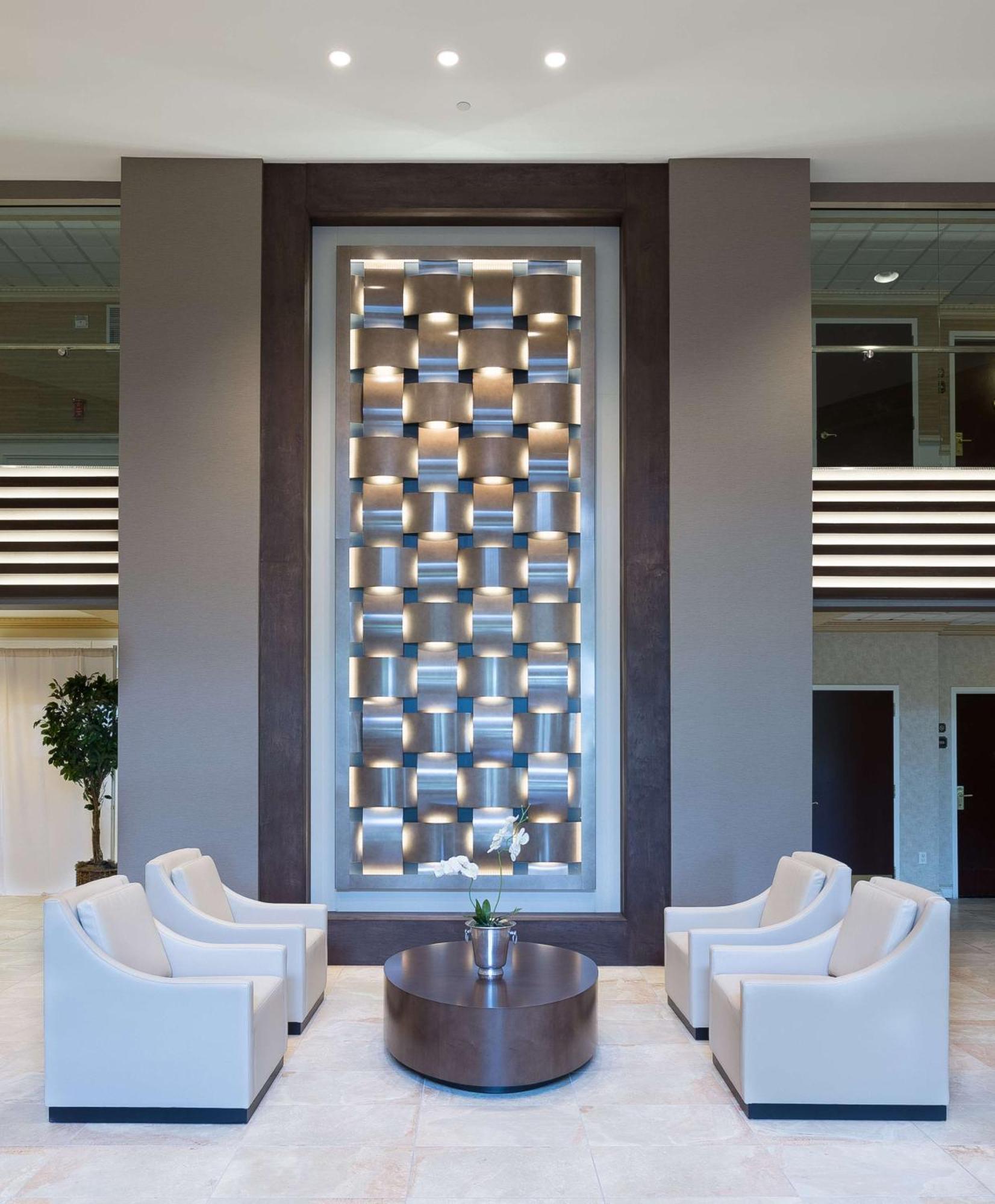 Doubletree By Hilton Hotel
