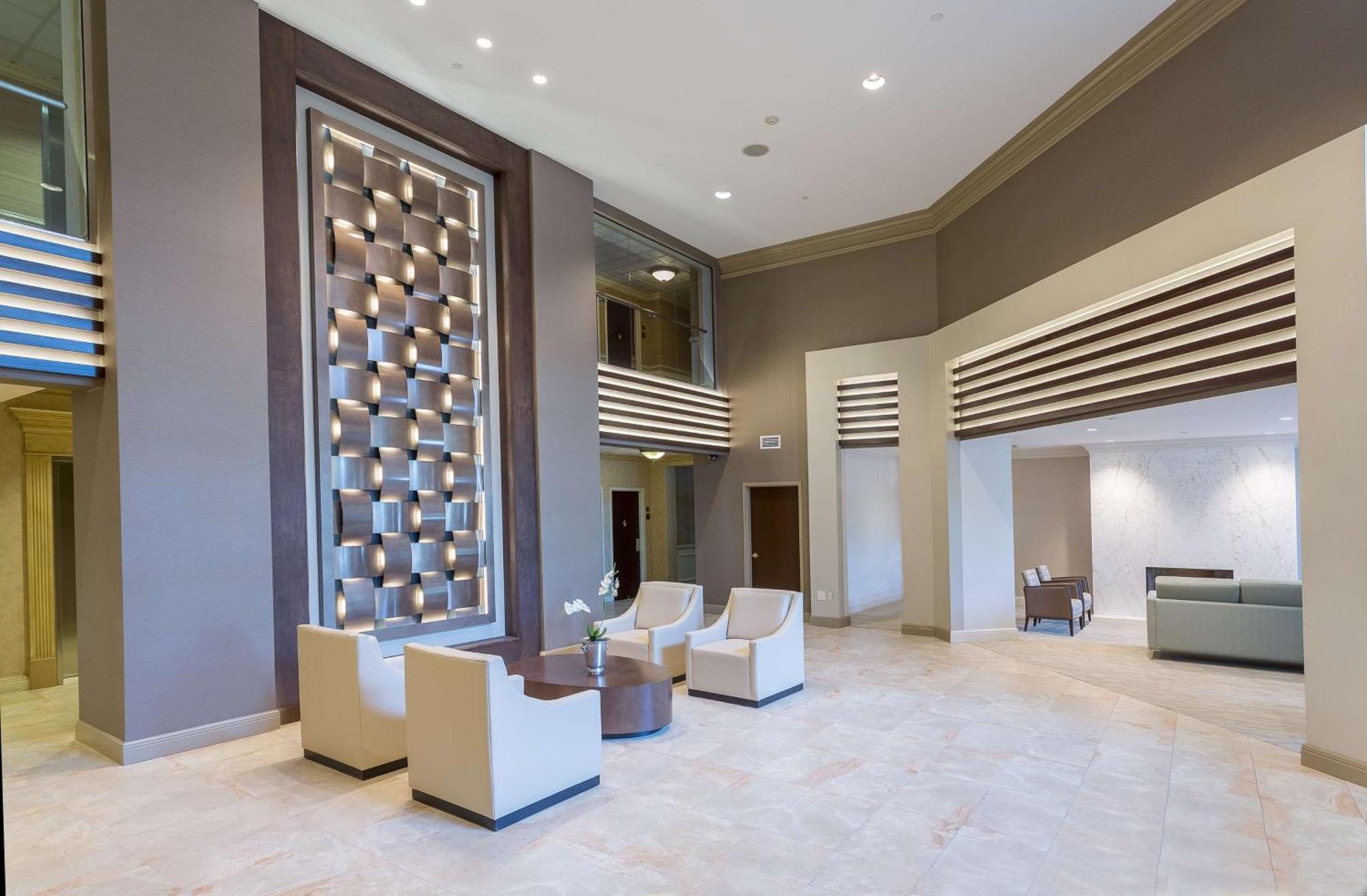 Doubletree By Hilton Hotel